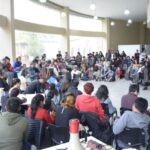 VIDEO. Estudiantes y docentes mantienen la toma del Rectorado de la UNSa