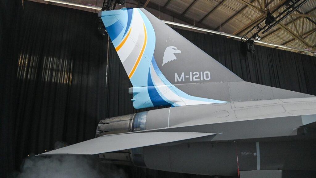 Avion F16 argentino 1