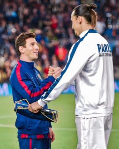 Una estrella del fútbol mundial bancó a Messi y lanzó una polémica frase: "Juega con estatuas"